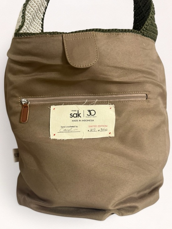 The Sak Limited Edition Hand Crocheted Camo Hobo Bag - Picture 11 of 15